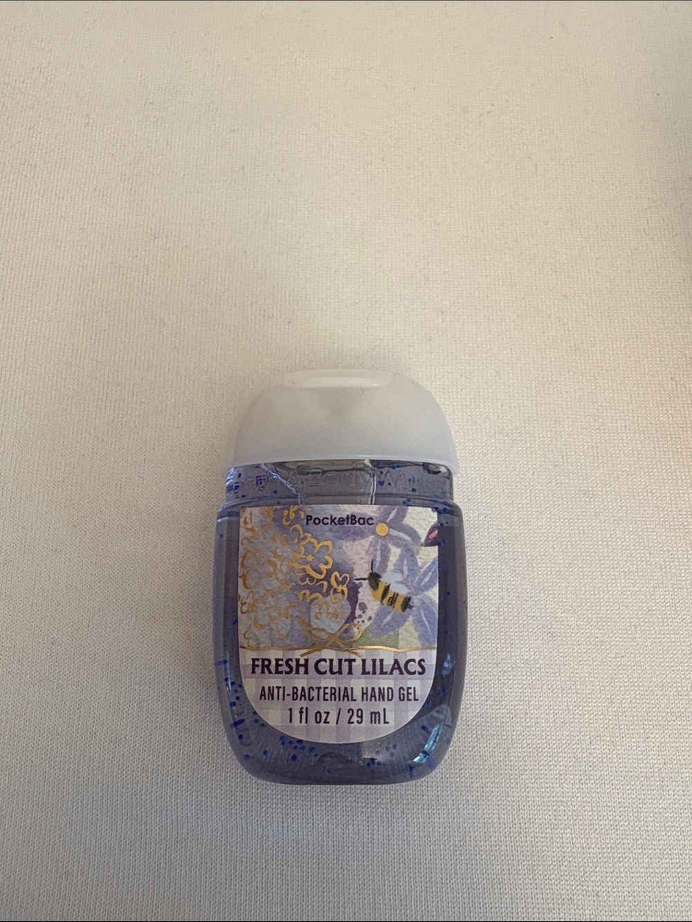 Bath & Body Works Fresh Cut Lilacs Set candle, hand gel, wallflower All new - Picture 5 of 5